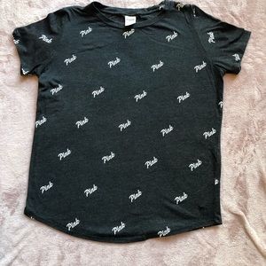 VS Victoria’s Secret PINK T-shirt